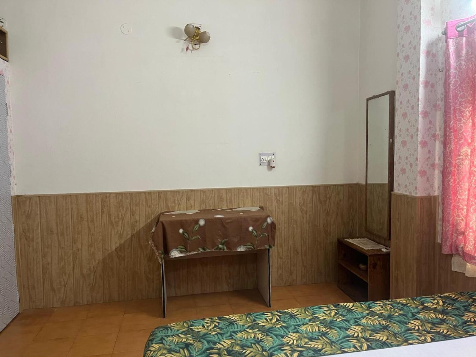 Amazing Homestay Guwahati Luaran gambar